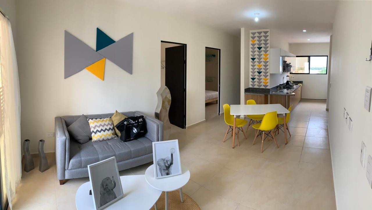 Yellowsub Apartments Cancun Exterior photo